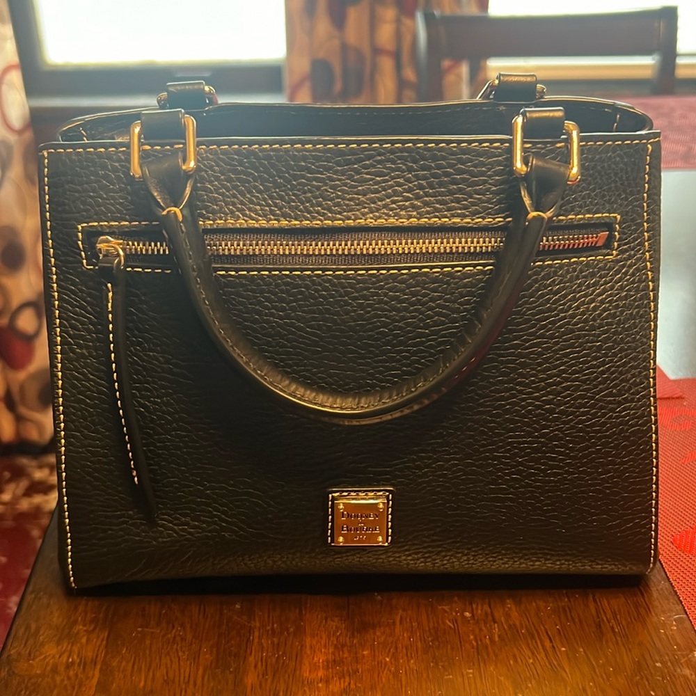 Dooney & Bourke Handbag